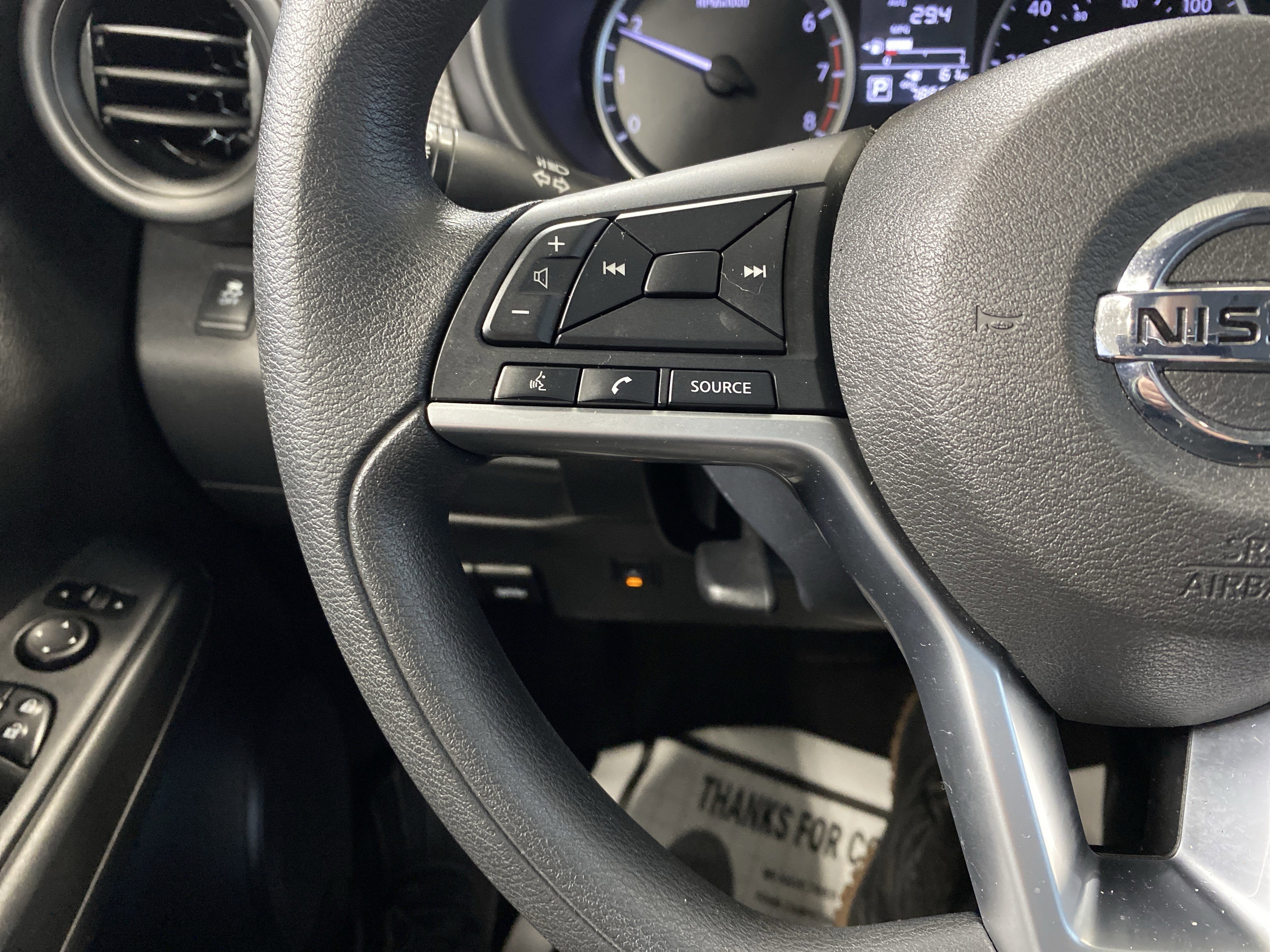 Used 2018 Nissan Kicks S image 17