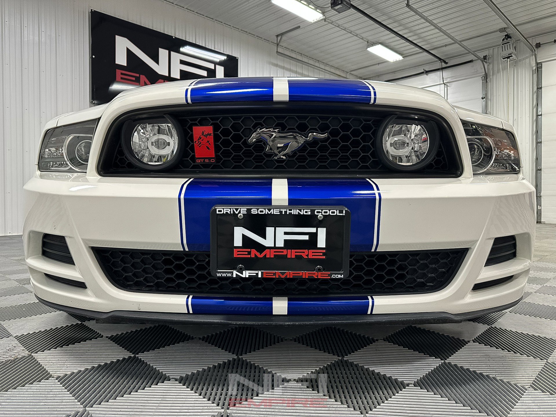 Used 2013 Ford Mustang GT Premium w/ Security Pkg image 30