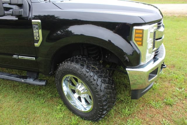 Used 2019 Ford F250 XLT w/ XLT Value Package AWD/4WD image 6