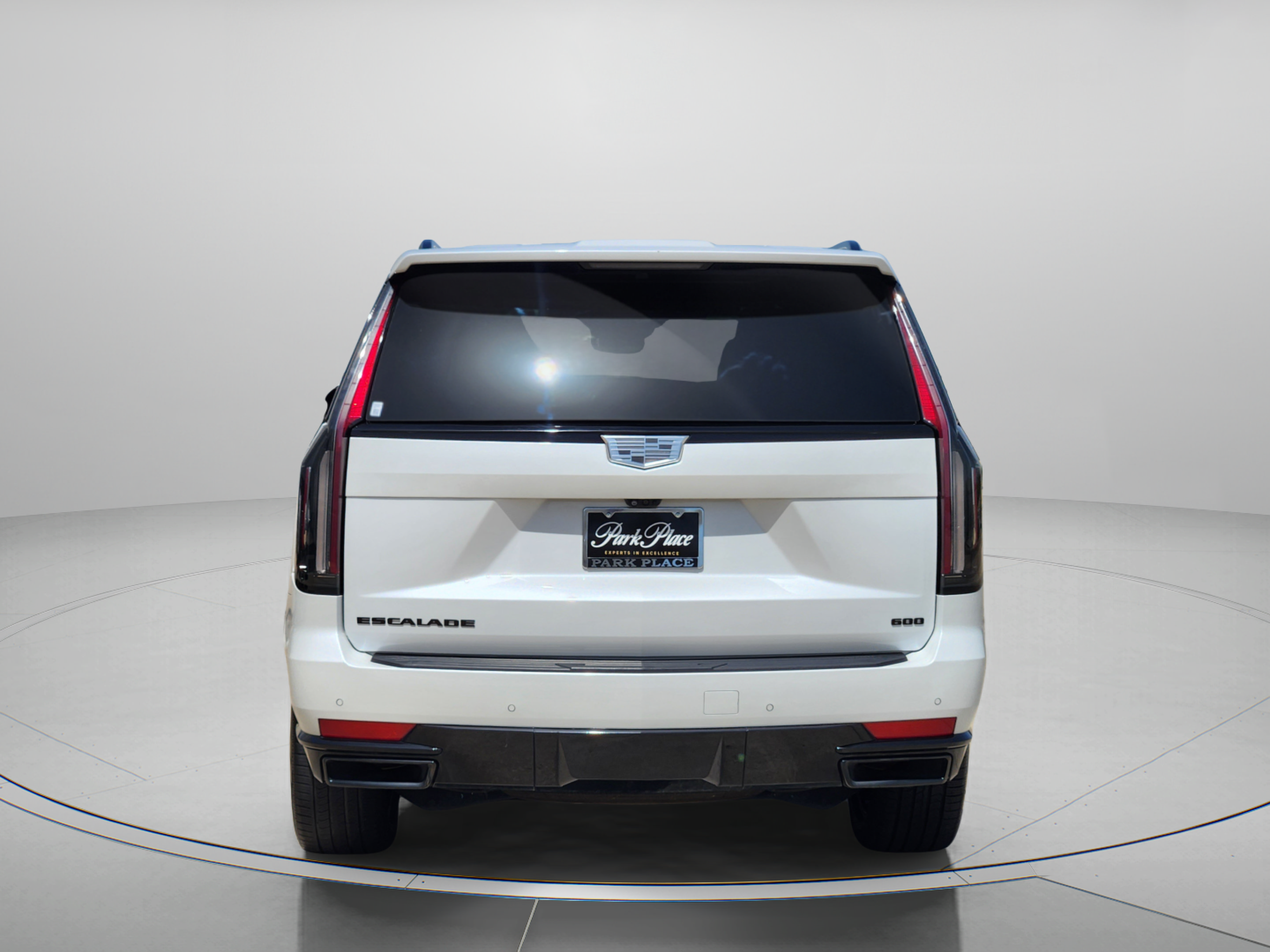 Used 2022 Cadillac Escalade Sport w/ Touring Package AWD/4WD image 4