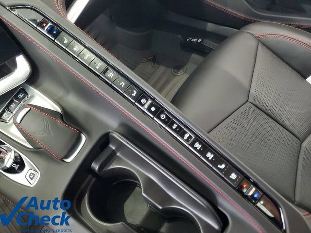 Used 2022 Chevrolet Corvette Stingray Premium Conv w/ Z51 Performance Package RWD image 22