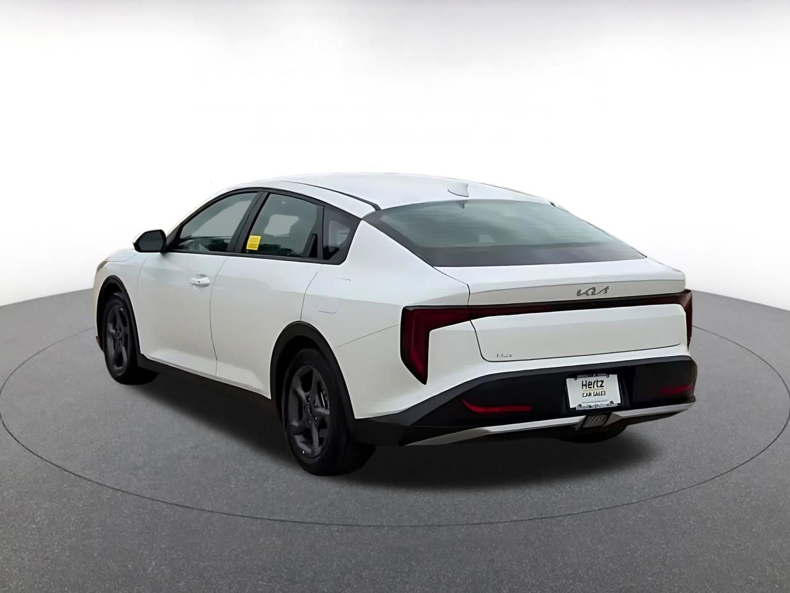 Used 2025 Kia K4 FWD image 12