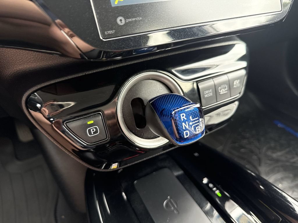 Used 2020 Toyota Prius Prime XLE FWD image 20