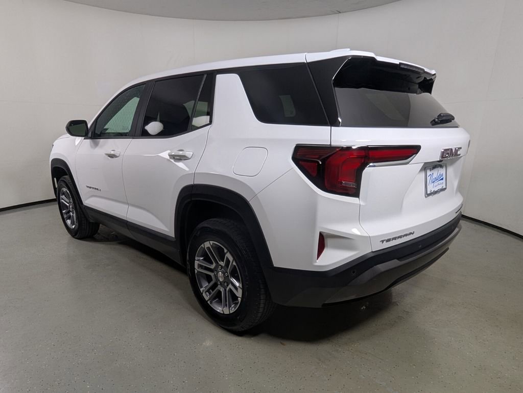 Used 2026 GMC Terrain Elevation image 6