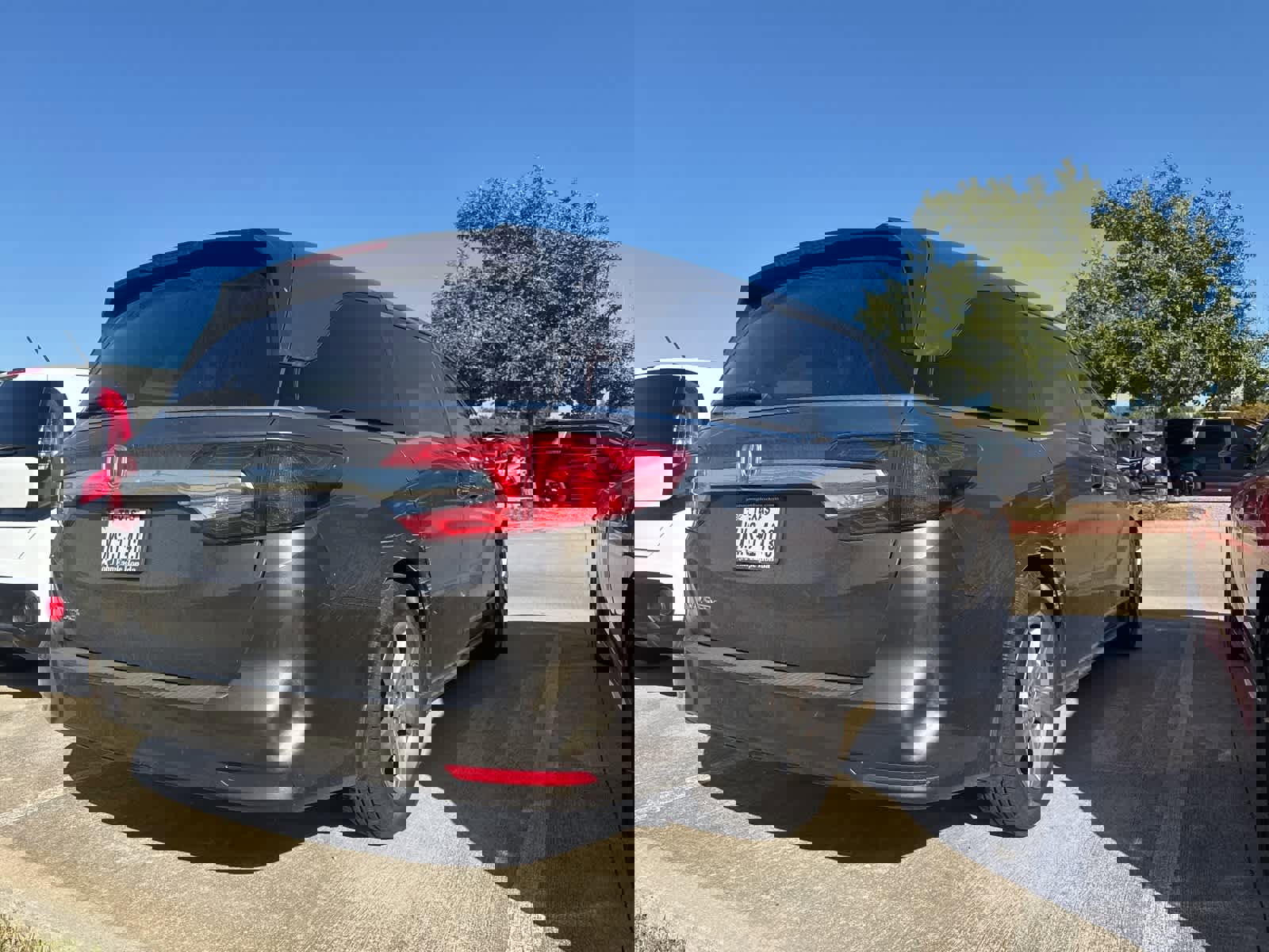 Used 2018 Honda Odyssey EX-L image 6