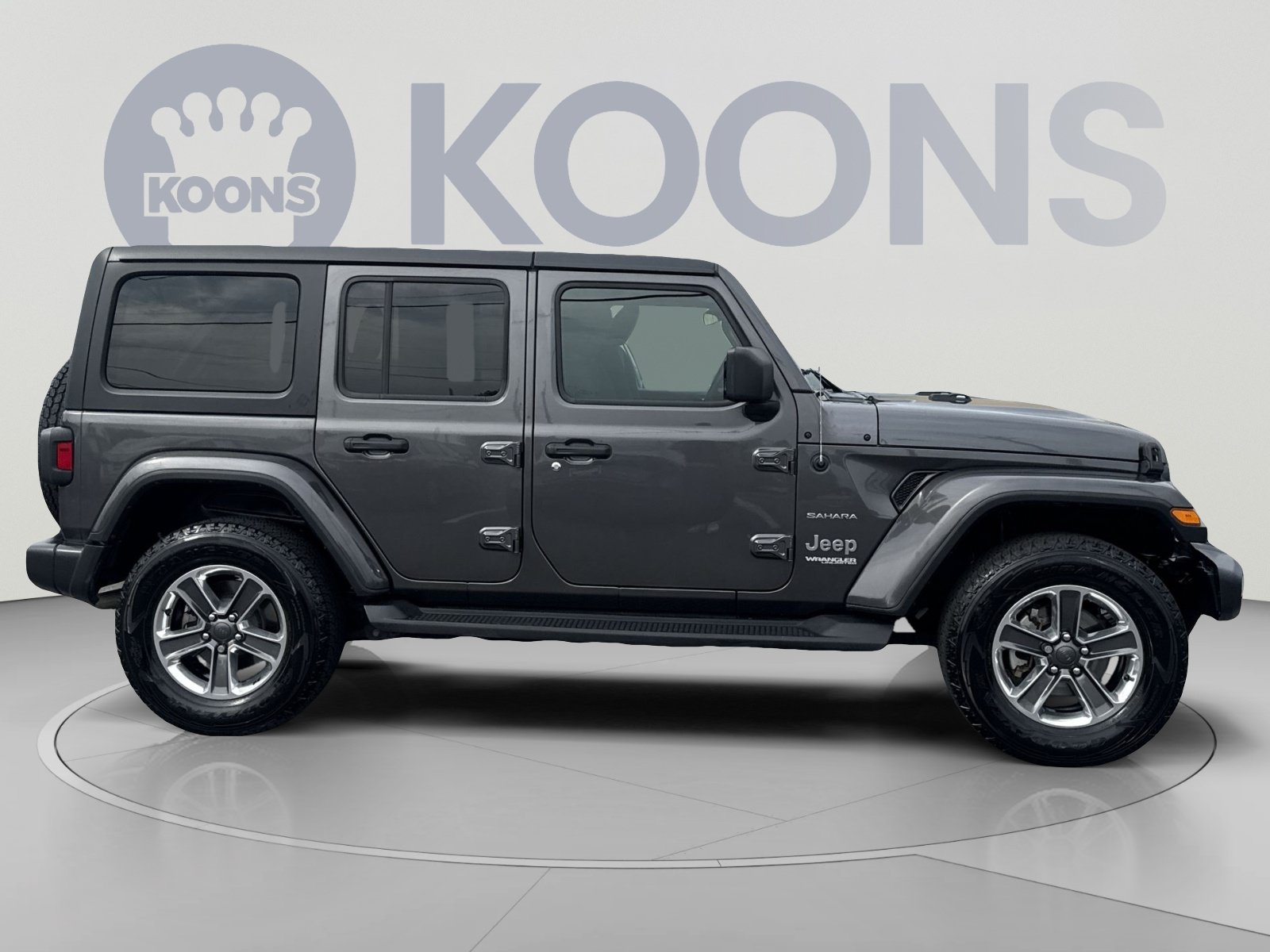 Used 2020 Jeep Wrangler Unlimited Sahara AWD/4WD image 8