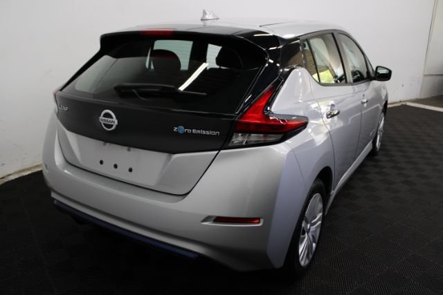 Used 2019 Nissan Leaf S w/ S Charge Package FWD image 6