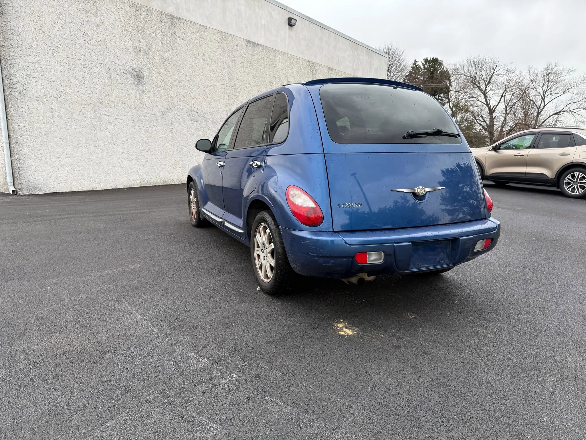 Used 2010 Chrysler PT Cruiser w/ Convenience Group image 7