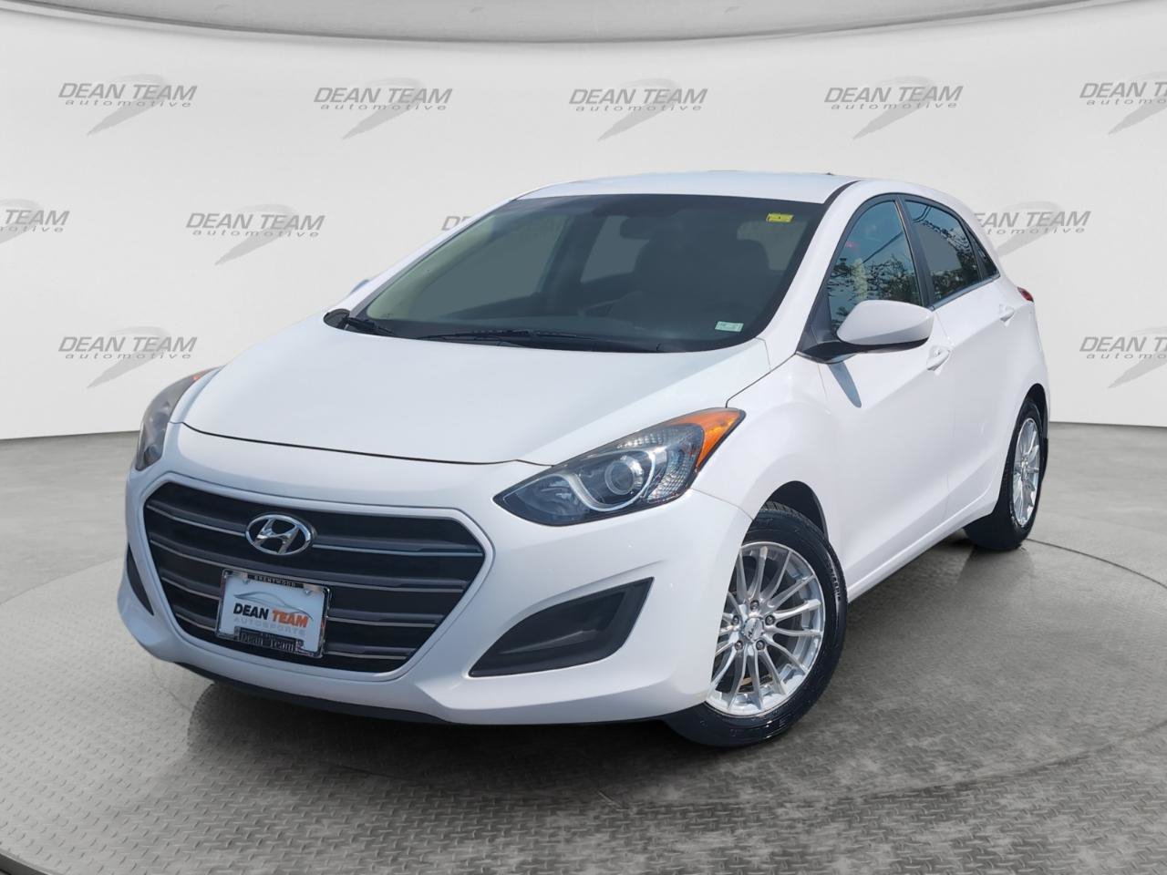 Used 2016 Hyundai Elantra GT FWD image 3