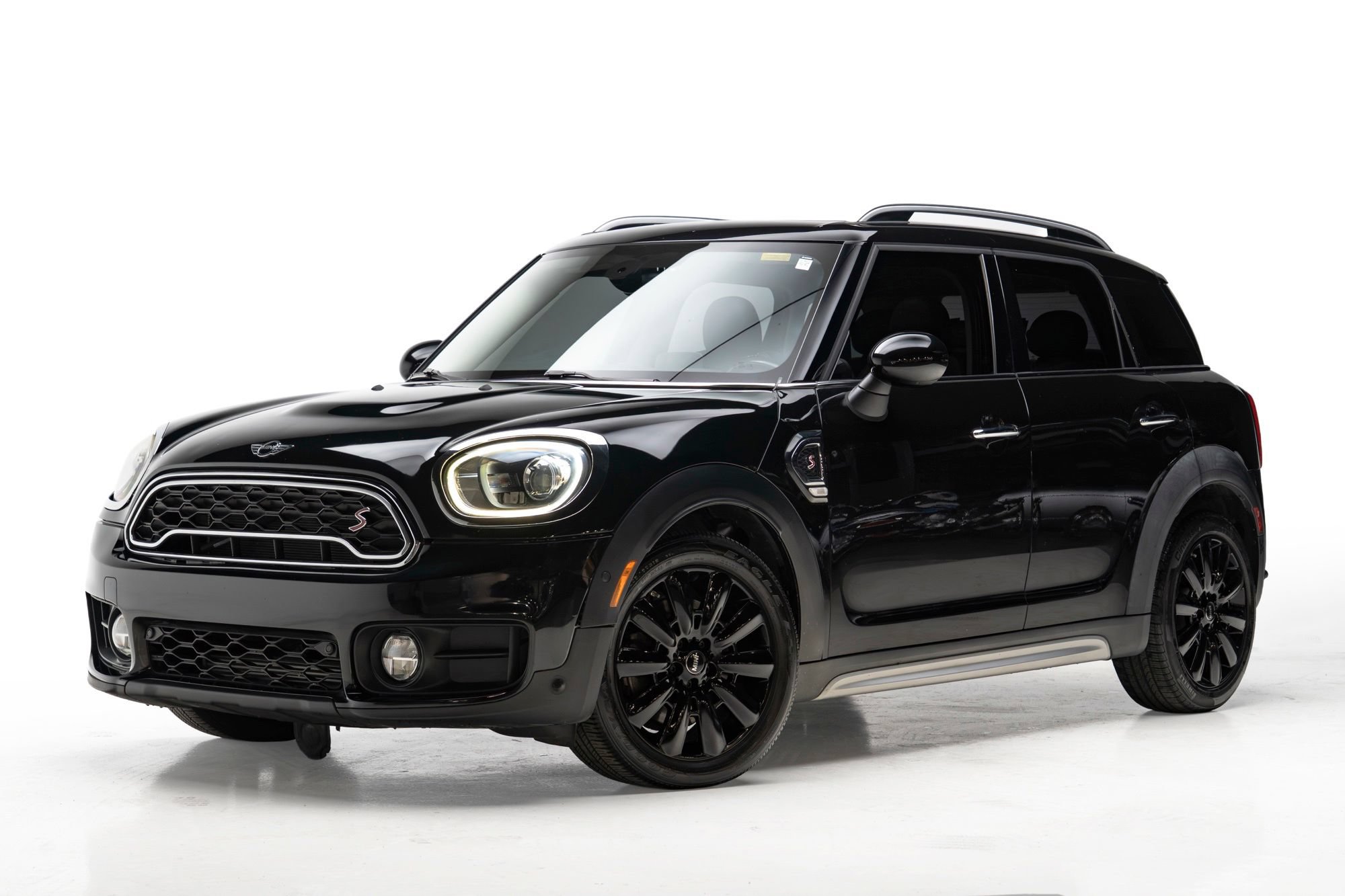 Used 2018 MINI Cooper Countryman S FWD image 4