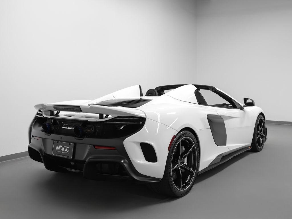 Used 2016 McLaren 675LT Spider RWD image 37