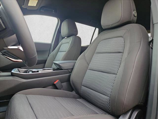 New 2026 Chevrolet Equinox LT w/ Safety and Technology Package image 4