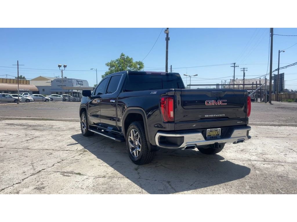 Used 2023 GMC Sierra 1500 SLT w/ SLT Premium Package AWD/4WD image 9