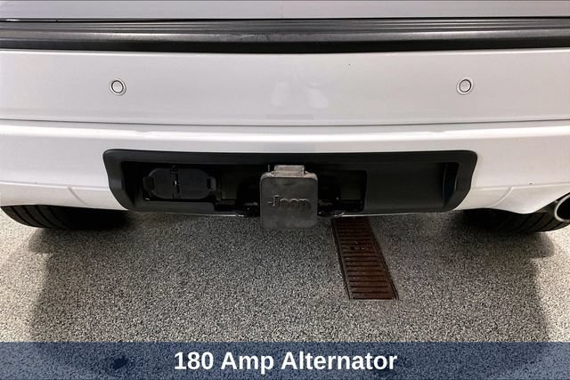 Used 2021 Jeep Grand Cherokee Altitude AWD/4WD image 31