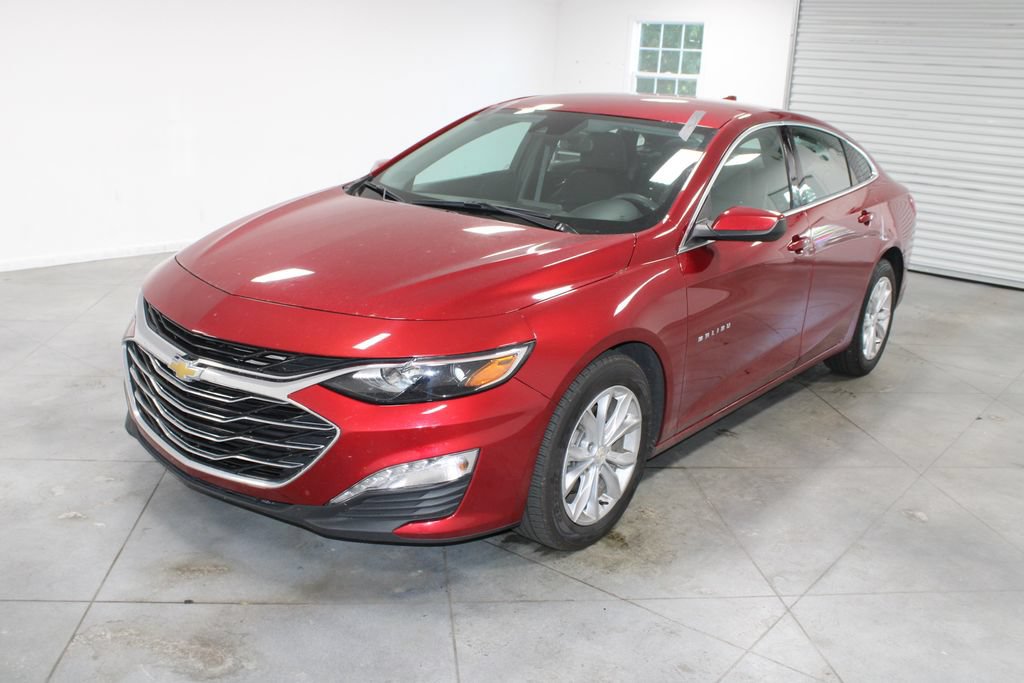 Used 2025 Chevrolet Malibu LT FWD image 4