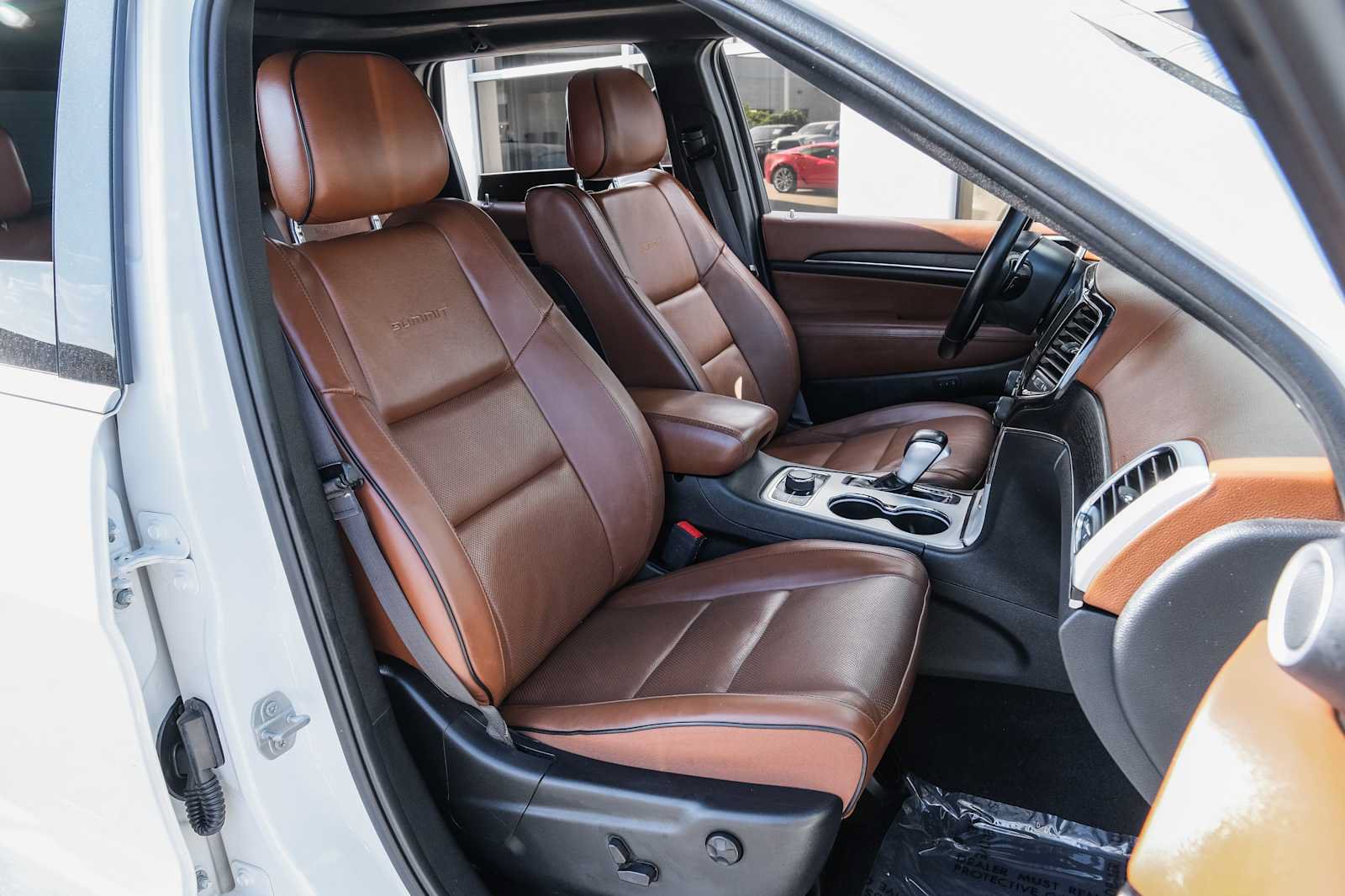 Used 2021 Jeep Grand Cherokee Summit AWD/4WD image 28