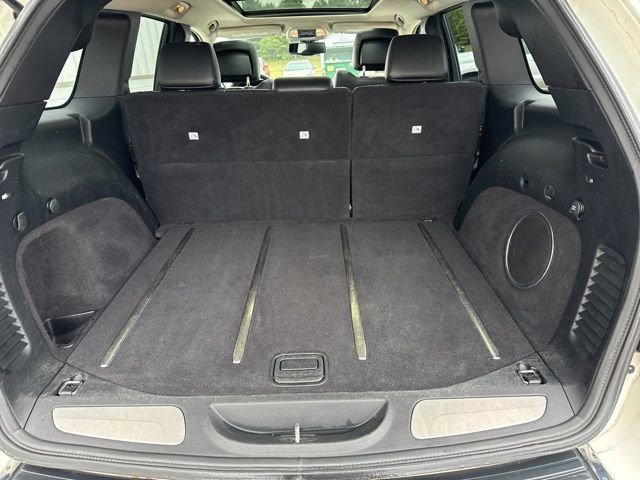 Used 2011 Jeep Grand Cherokee Limited image 17