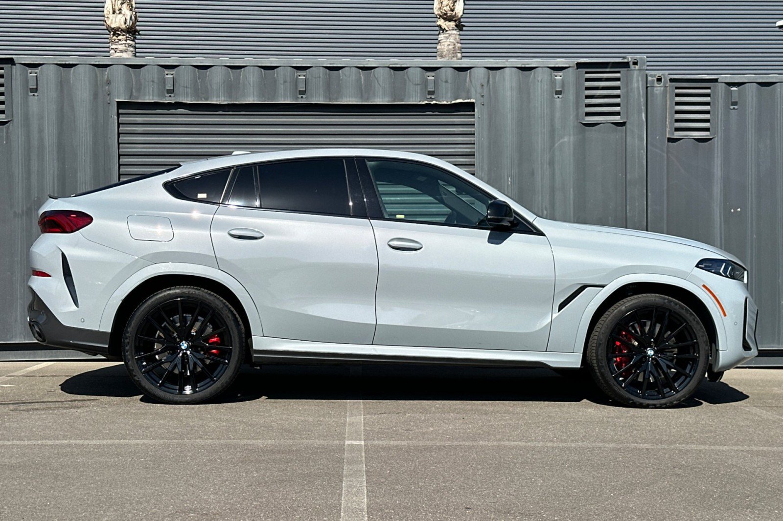 Used 2024 BMW X6 M60i w/ Dynamic Handling Package AWD/4WD image 9