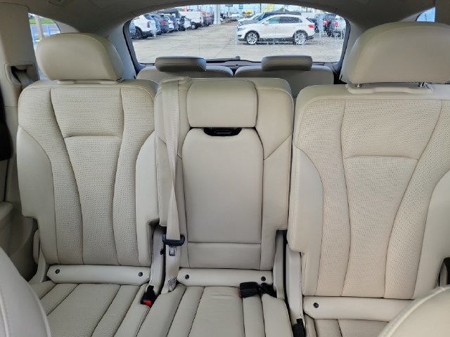 Used 2019 Audi Q7 3.0T Prestige w/ Prestige Package AWD/4WD image 15