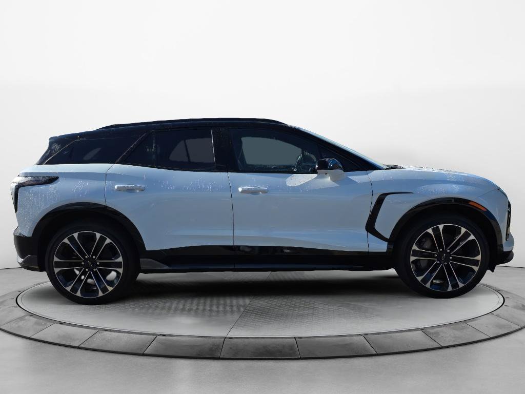 New 2026 Chevrolet Blazer EV SS AWD/4WD image 6