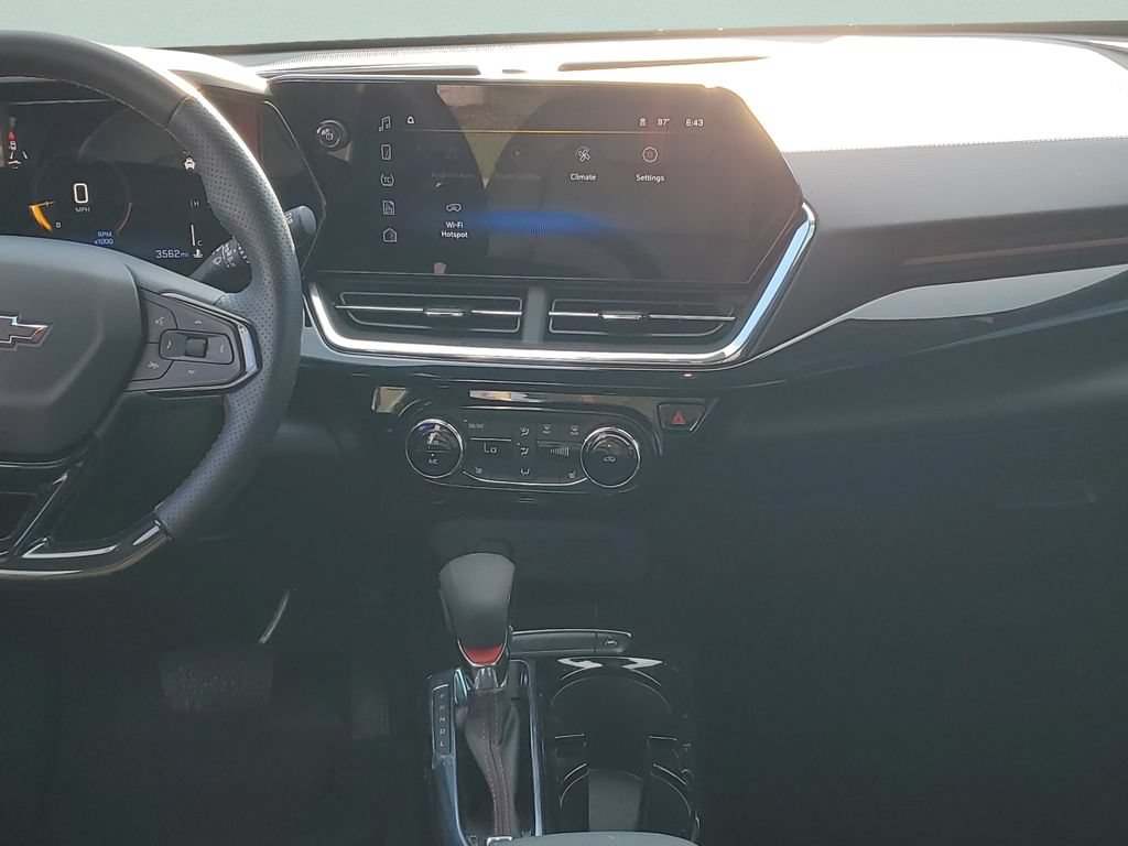 Used 2026 Chevrolet Trax RS w/ Driver Confidence Package FWD image 15