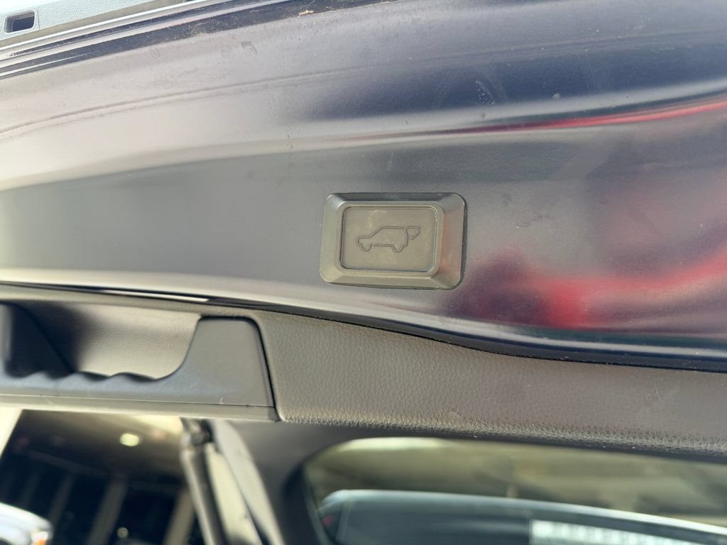 Used 2019 Toyota RAV4 XLE w/ Convenience Package AWD/4WD image 29