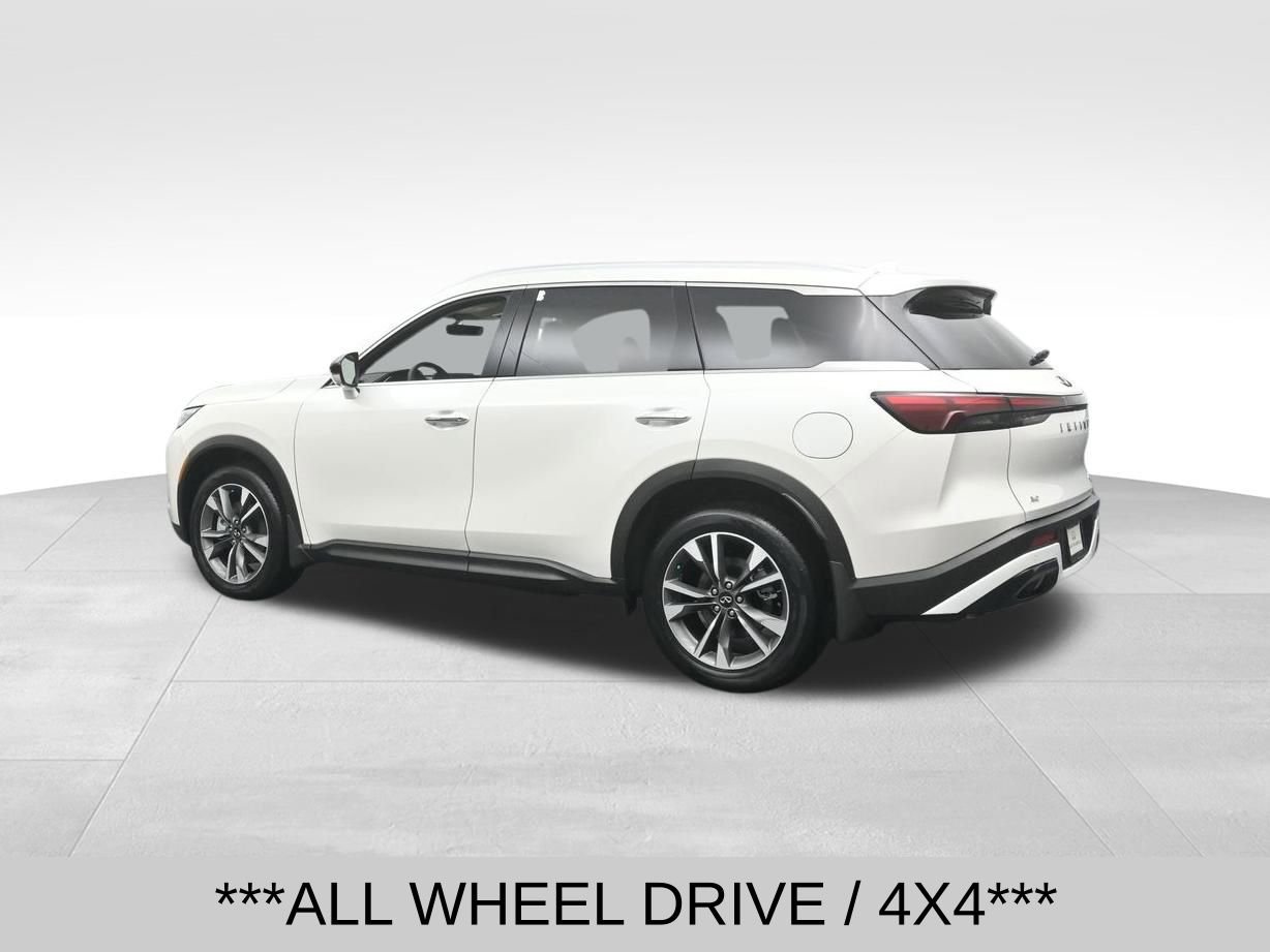Certified 2025 INFINITI QX60 Luxe image 5