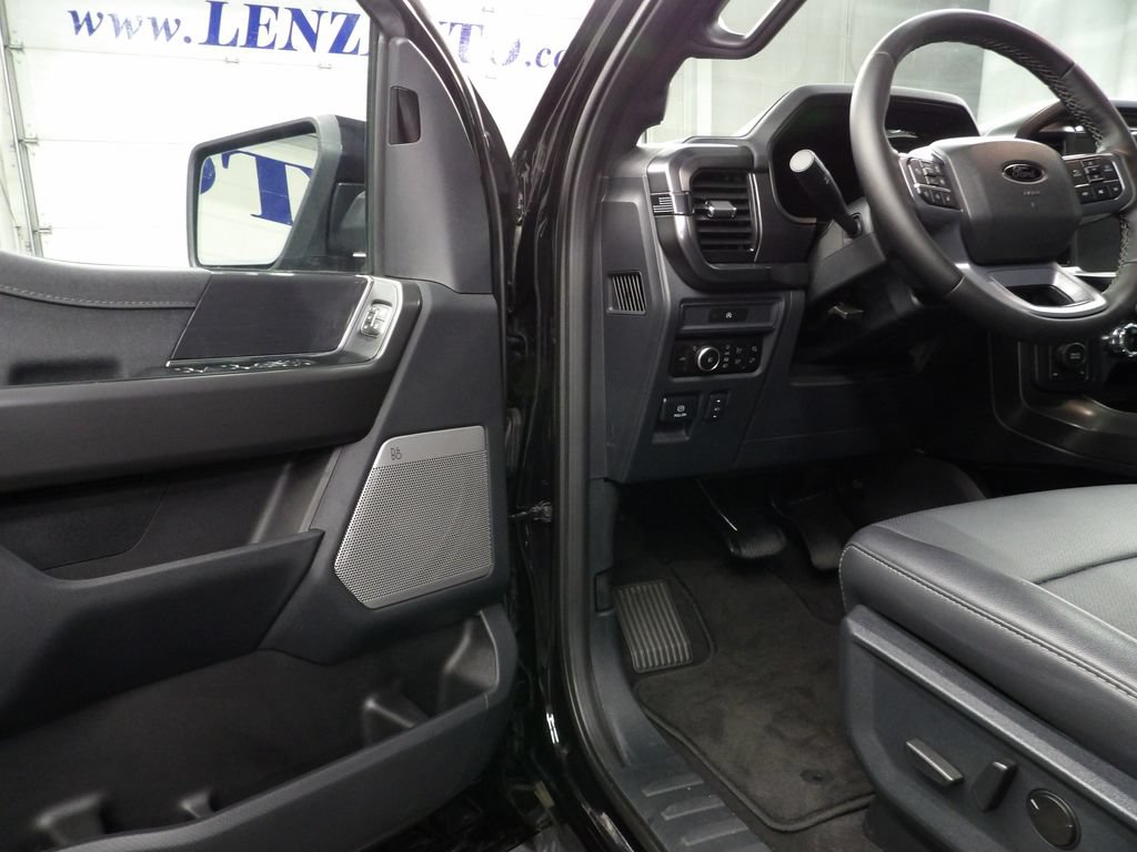 Used 2025 Ford F150 Lariat AWD/4WD image 54