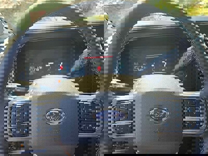 New 2026 Ford F250 Lariat image 25