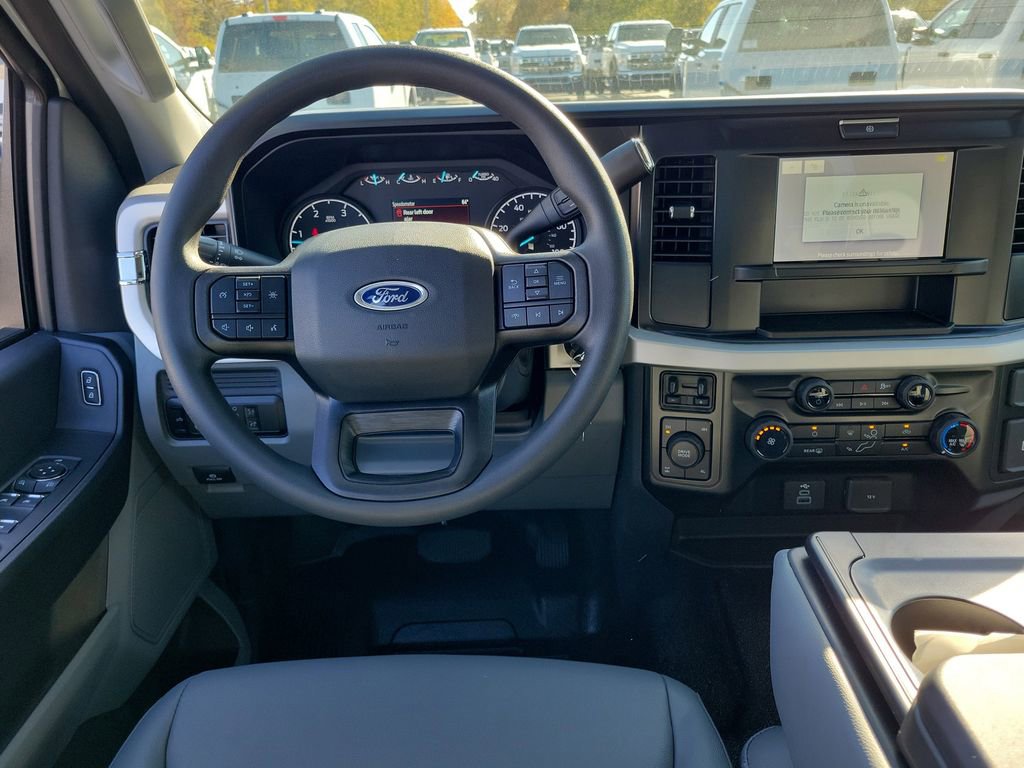 New 2026 Ford F350 XL w/ XL Chrome Package image 14