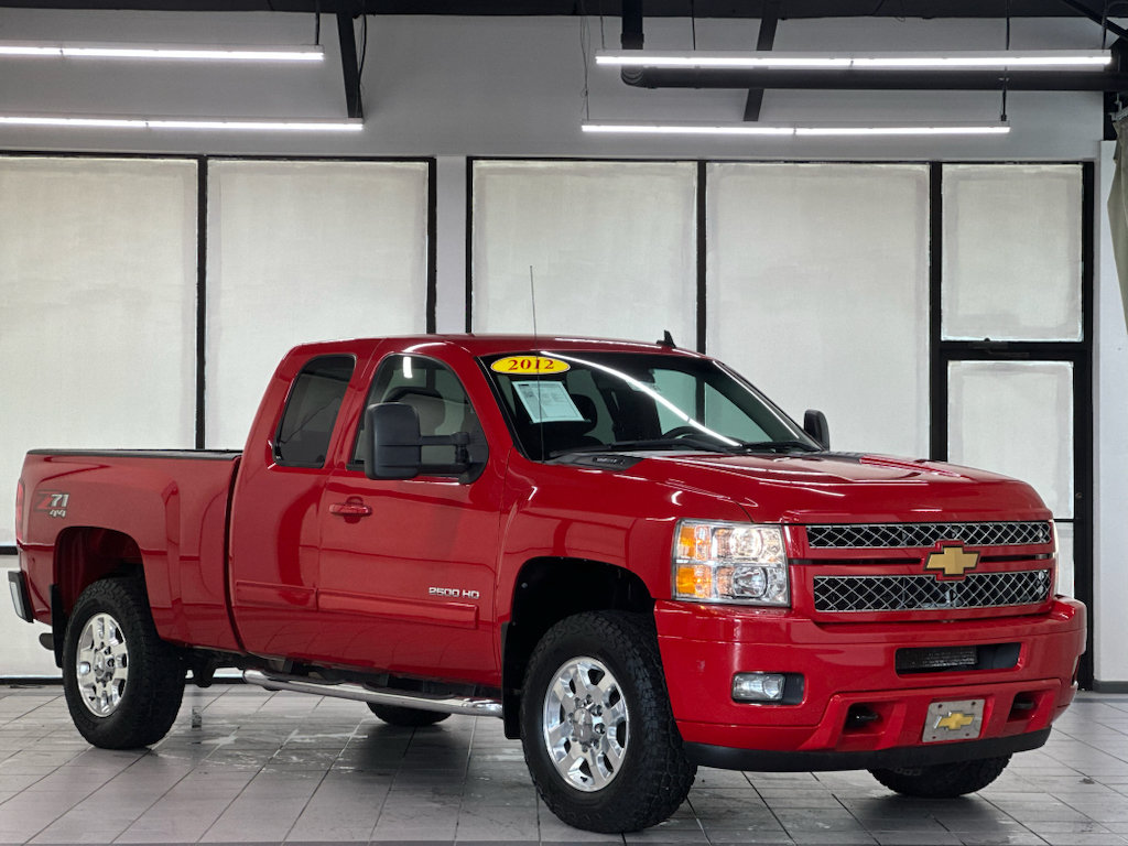 Used 2012 Chevrolet Silverado 2500 LT w/ Z71 Appearance Package AWD/4WD image 1