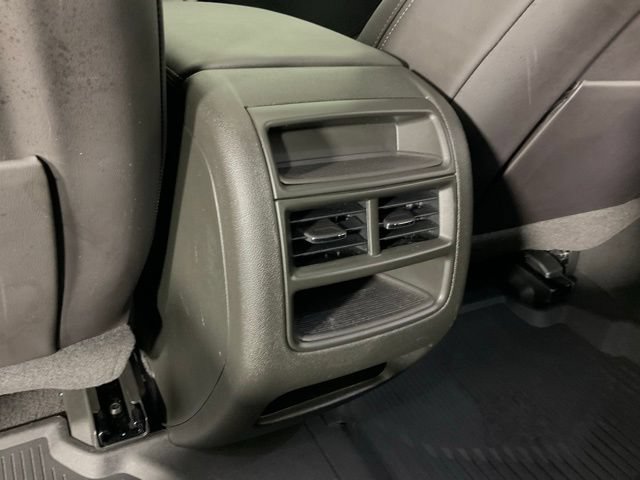 Certified 2025 Cadillac XT5 Premium Luxury w/ Technology Package AWD/4WD image 21