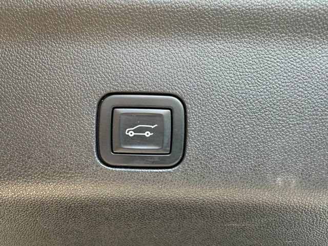 Used 2021 Chevrolet Tahoe LT w/ LT Signature Package AWD/4WD image 18