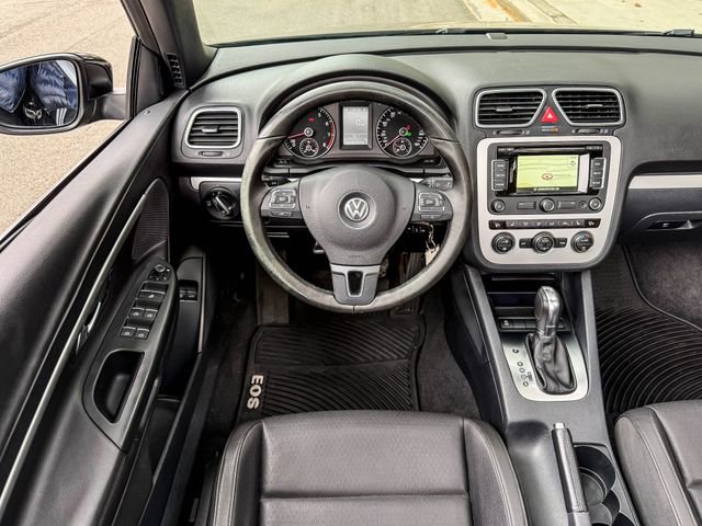 Used 2016 Volkswagen Eos Komfort image 25