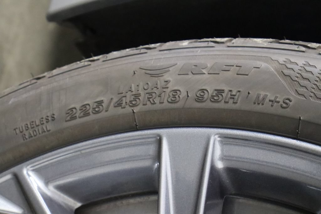 Used 2026 BMW 330i xDrive Sedan AWD/4WD image 44