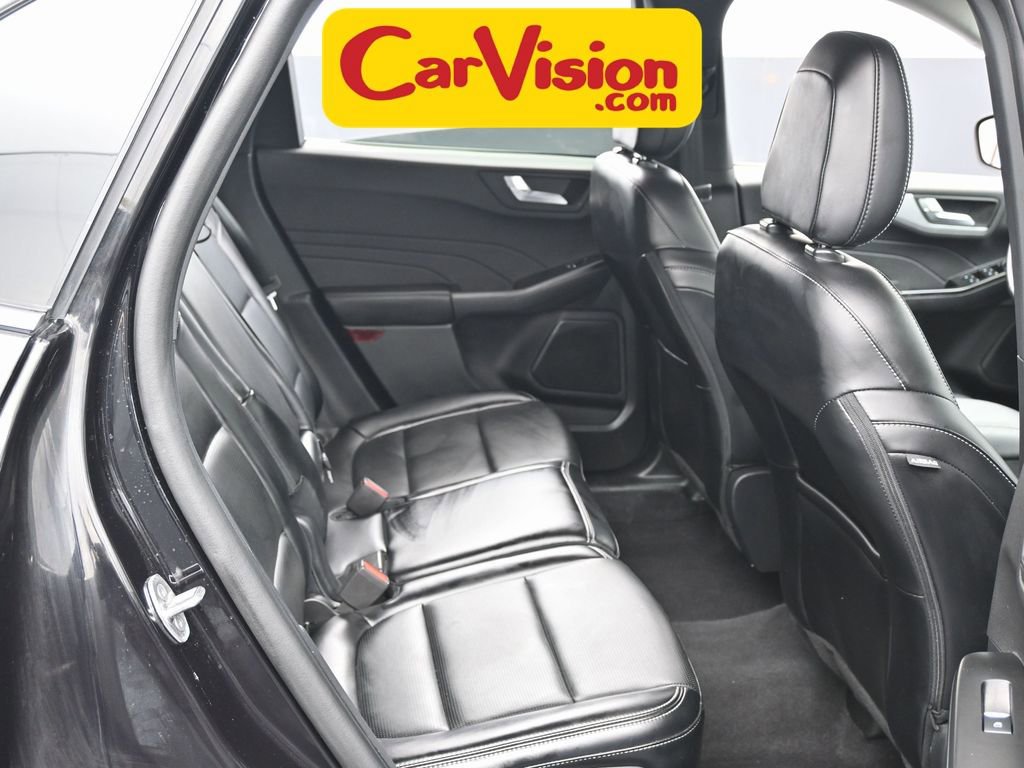 Used 2025 Ford Escape Platinum image 34