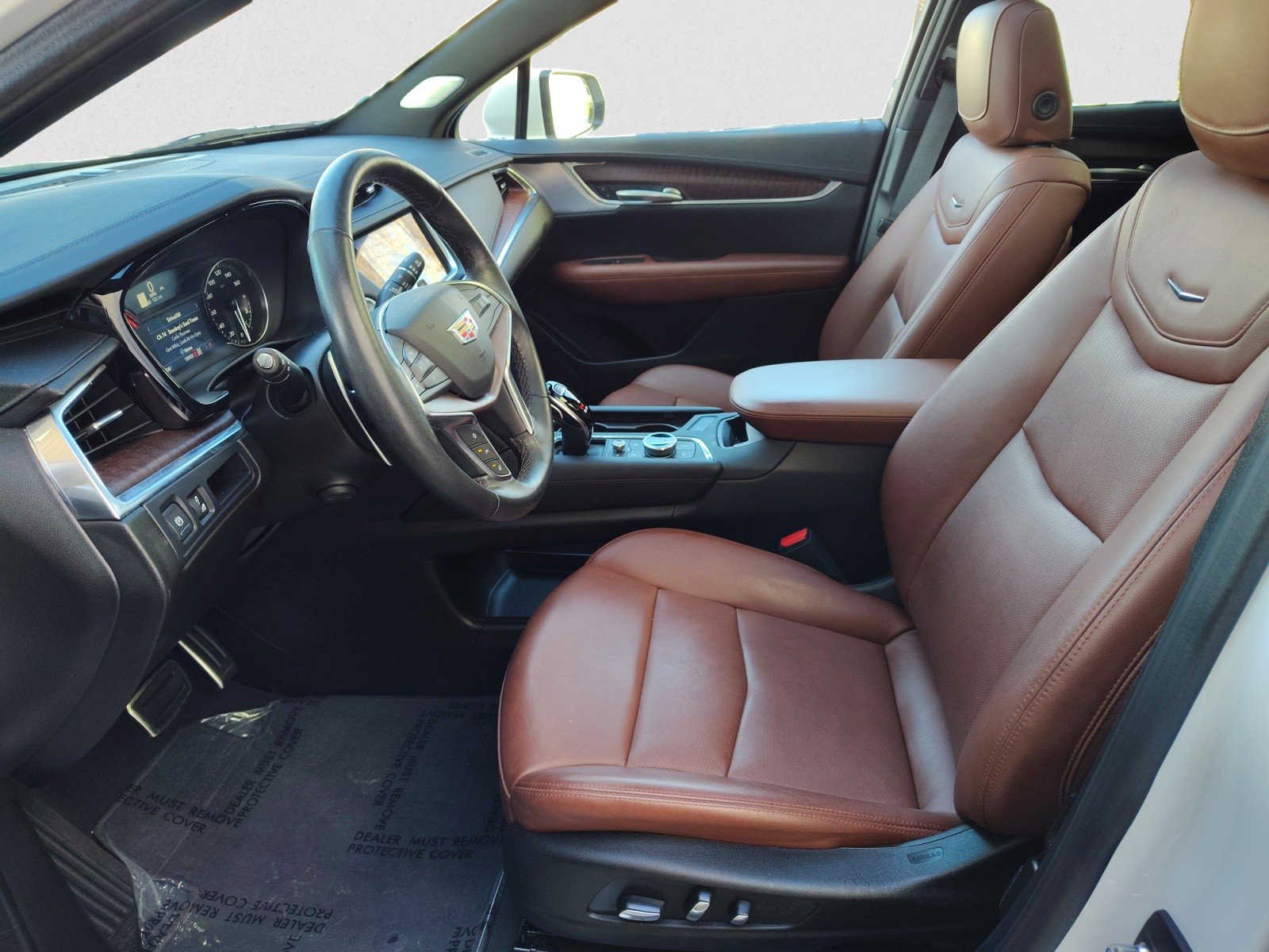 Used 2024 Cadillac XT5 Sportv image 11