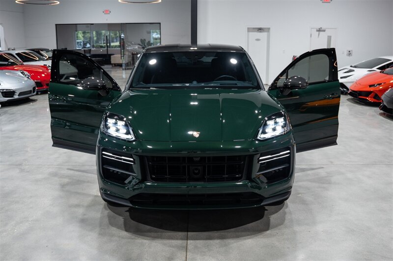 Used 2024 Porsche Cayenne Turbo GT AWD/4WD image 42