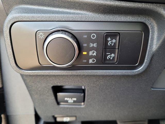 New 2025 Ford Bronco 4-Door image 23