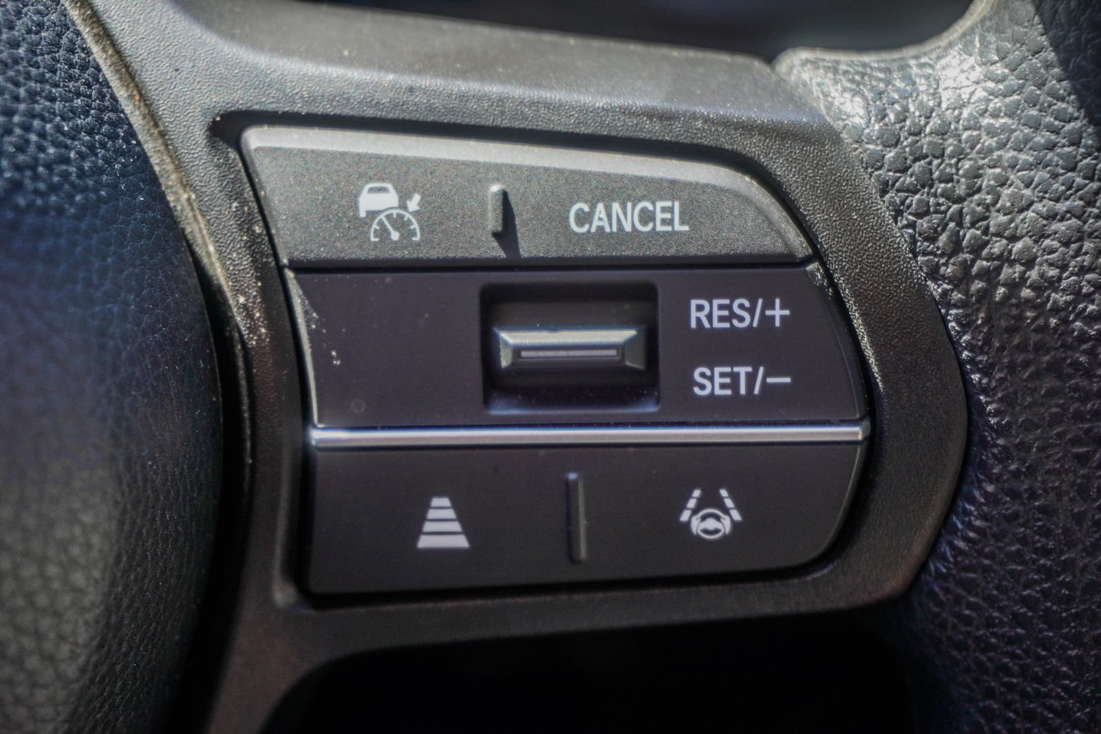 Used 2024 Honda CR-V EX image 44