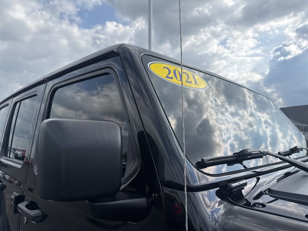 Used 2021 Jeep Wrangler Unlimited Rubicon w/ Uconnect 4C Nav & Sound Group image 17