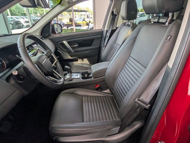 Used 2023 Land Rover Discovery Sport S image 5