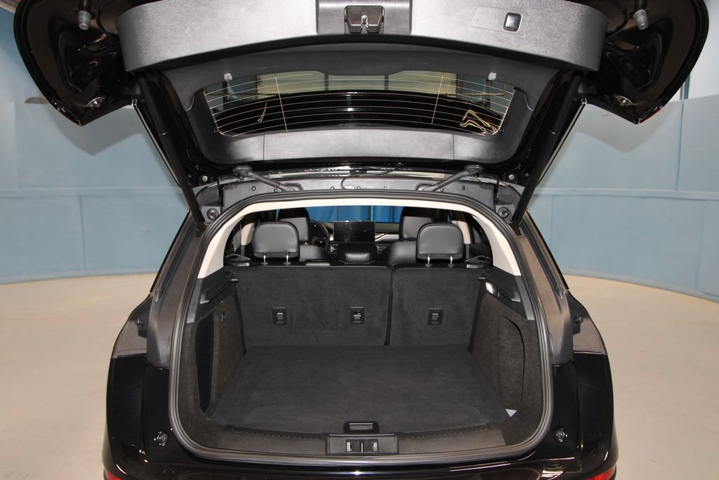 Used 2025 Lincoln Corsair Reserve w/ Jet Appearance Package AWD/4WD image 40