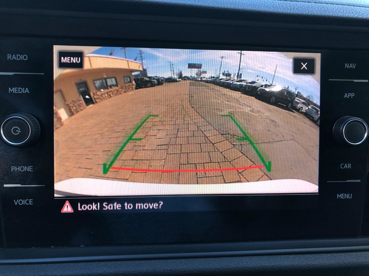 Used 2019 Volkswagen Jetta SEL Premium FWD image 20