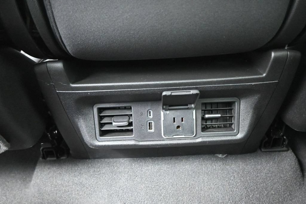 Used 2024 Chevrolet Silverado 1500 LT w/ Convenience Package II RWD image 24