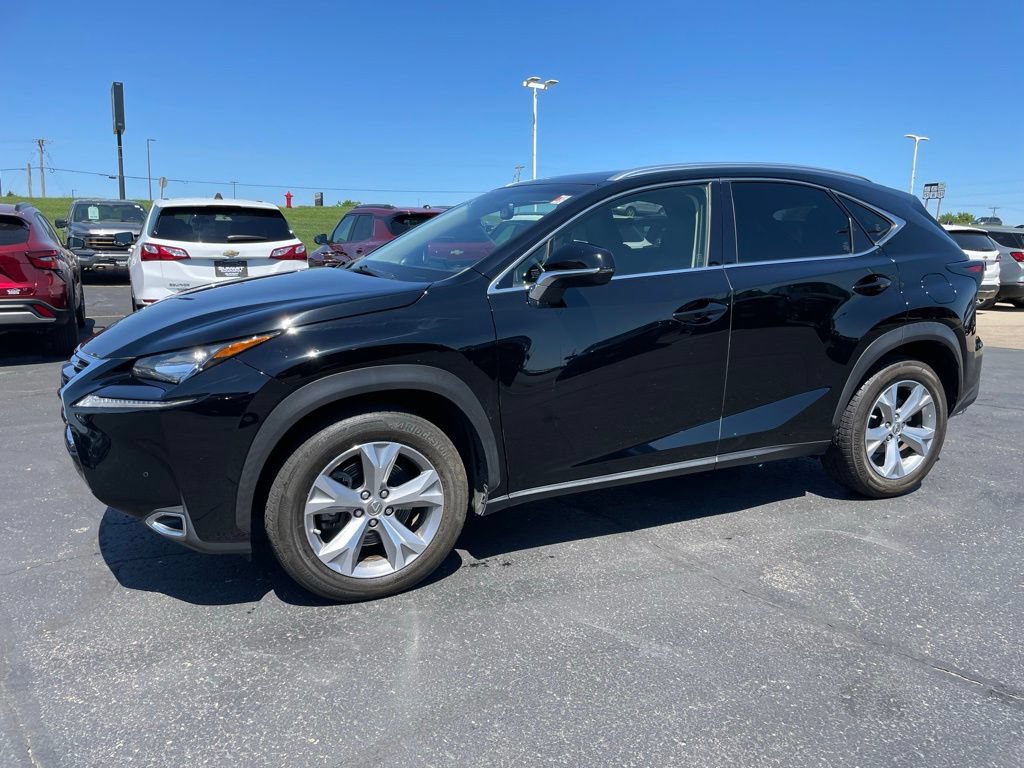 Used 2017 Lexus NX 200t FWD w/ Premium Package image 5
