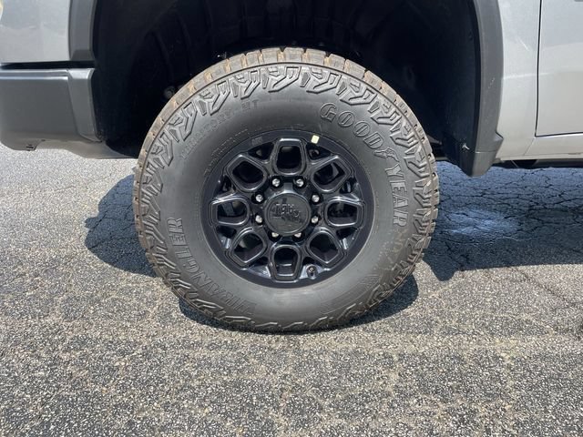 Certified 2024 Chevrolet Silverado 2500 ZR2 w/ ZR2 Bison Edition AWD/4WD image 10