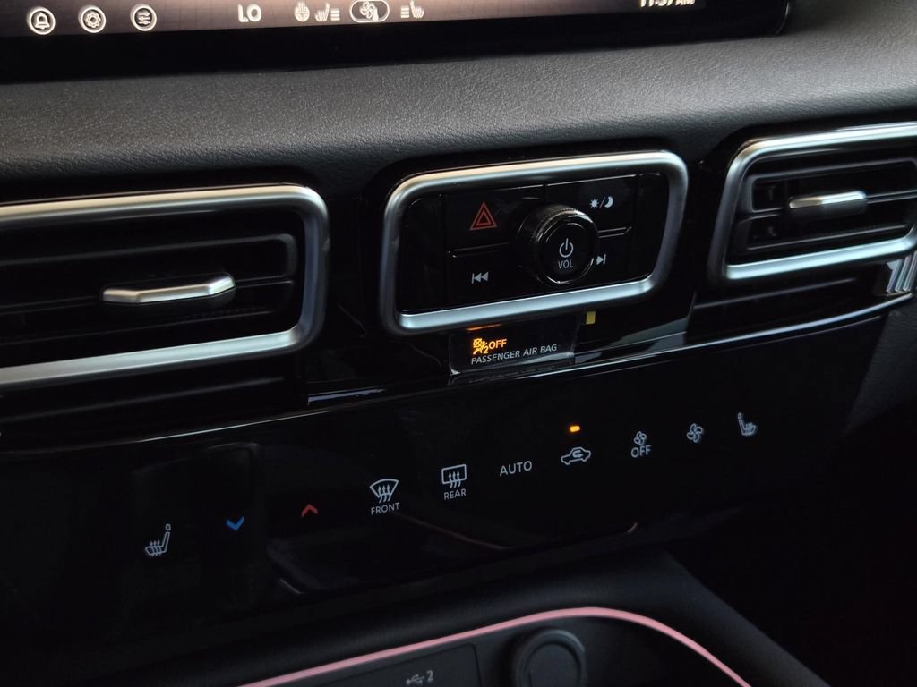 New 2026 Nissan Sentra SV w/ SV Convenience Package FWD image 21