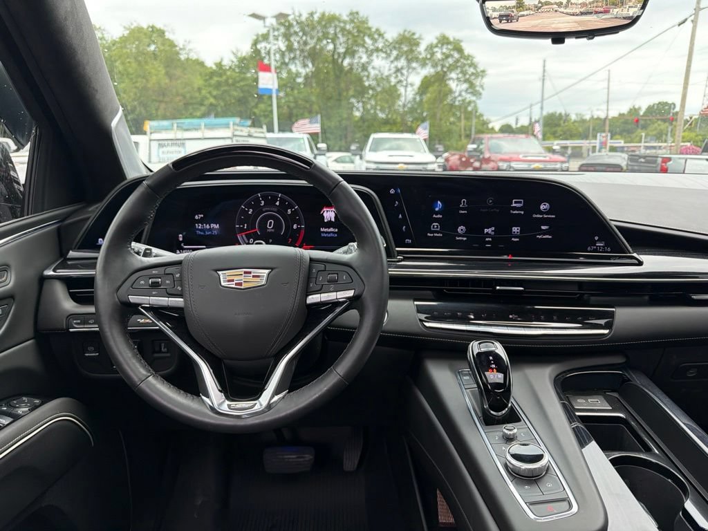 Used 2024 Cadillac Escalade V w/ LPO, ONYX Package AWD/4WD image 16
