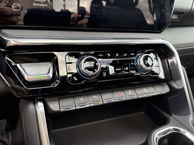 Used 2026 GMC Sierra 2500 Denali w/ Denali Reserve Package image 24